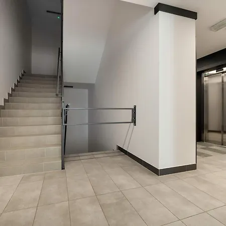 公寓 Air Conditioned In With Parking And Bathtub By Renters