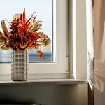 Air Conditioned In With Parking And Bathtub By Renters Warszawa